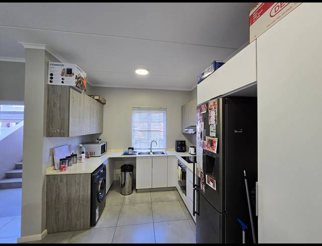 2 BEDROOM APARTMENT FOR SALE IN MANOR ESTATES